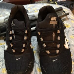 Nike Black Sneakers Athletic Performance Design wore twice